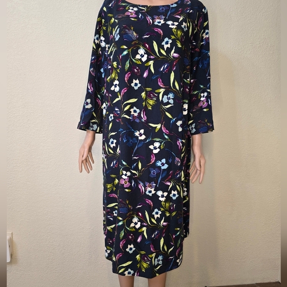J. Jill Size 2x Watercolor Floral Midi Dress Blue Purple 3/4 Sleeves Pockets - Picture 4 of 9